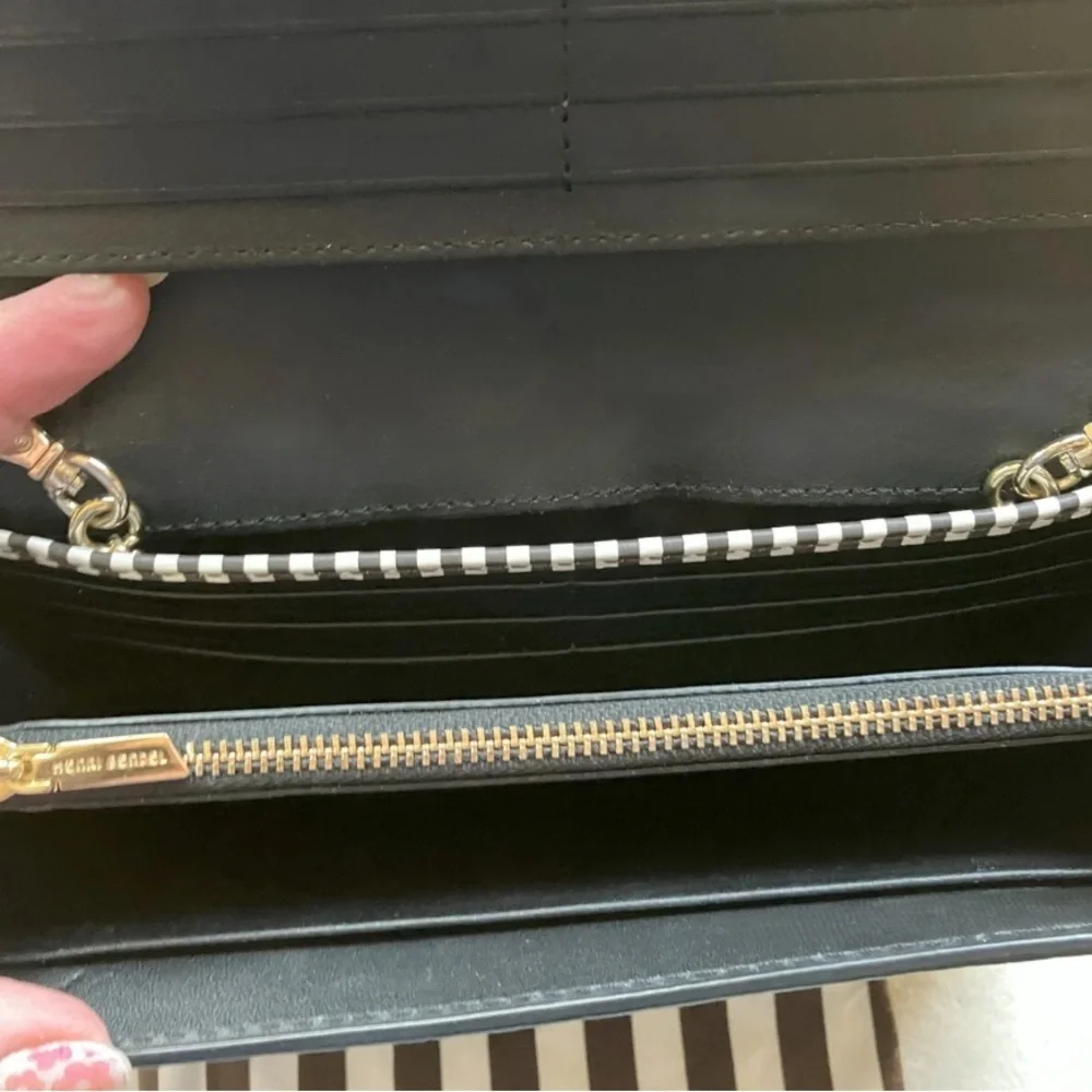 Henri Bendel Belmont Petrol Oil Slick Wallet On Chain - Picture 4 of 7